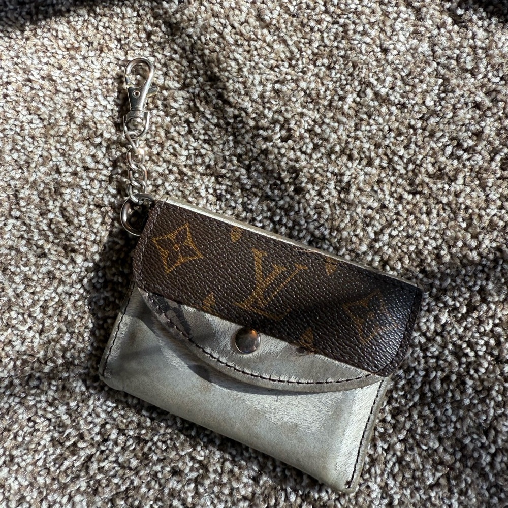 Unique Louis Vuitton Monogram Brown and Cream Mixed Media Keychain Wallet